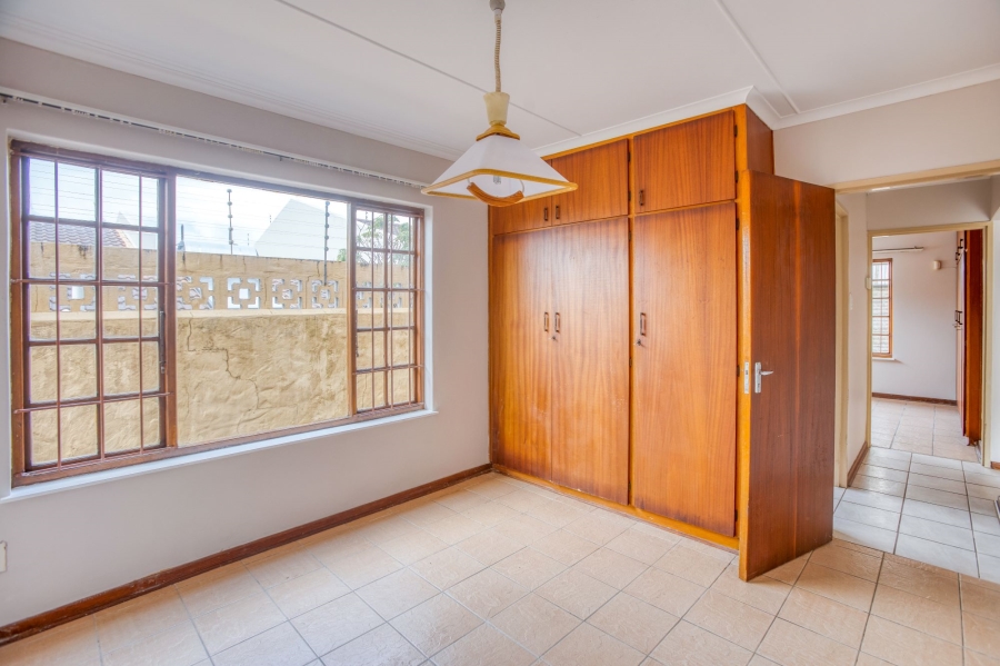 2 Bedroom Property for Sale in Quigney Eastern Cape